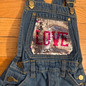 Chillipop Girls Denim Shortalls Blue Sequin Love Bib Overalls Size 4 Medium Wash